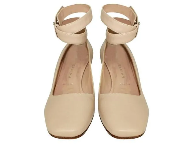 Autre Marque Sandalias Anteprima de Punta Redonda Beige con Tacones Plateados 