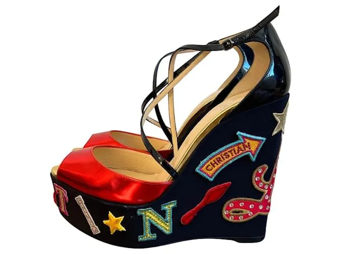 Christian Louboutin Tacones Negro Roja Azul marino 