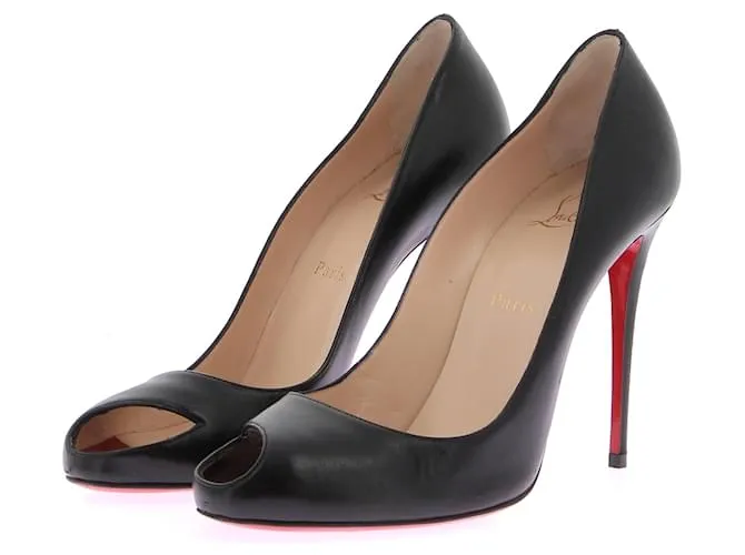 CHRISTIAN LOUBOUTIN Tacones T.EU 39.5 Cuero Negro 