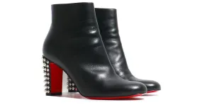 CHRISTIAN LOUBOUTIN Tacones T.UE 38.5 Cuero Negro 