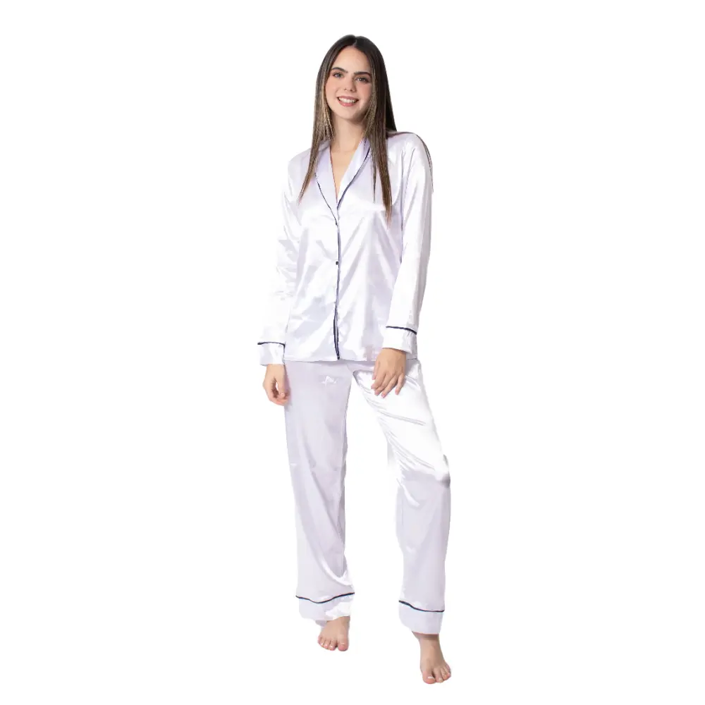 Conjunto de dormir camisa manga larga y pantalón