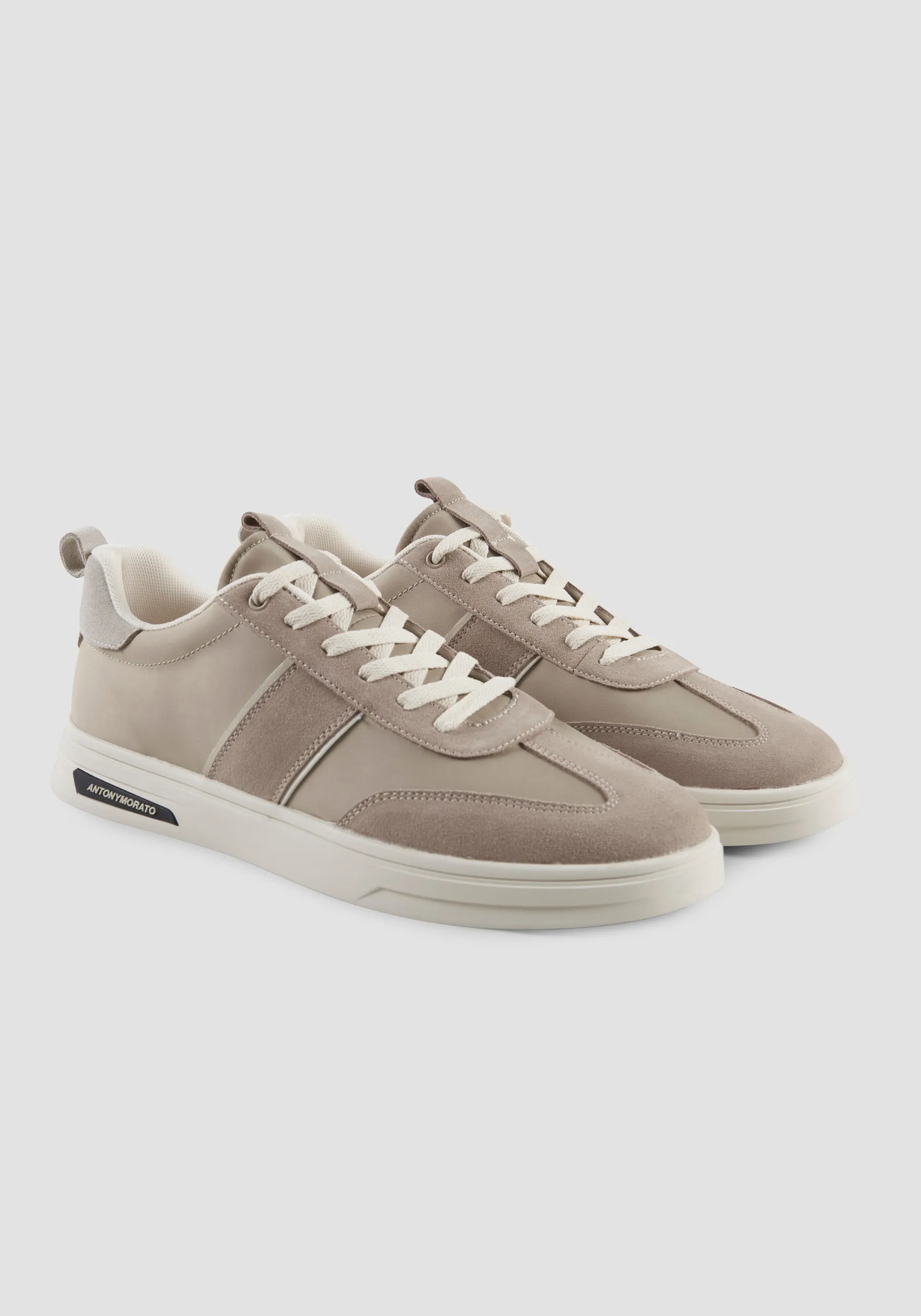 DEPORTIVA DERMOT DE ANTE Y NYLON