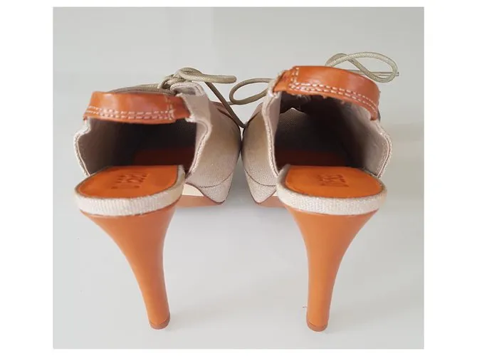 Diesel Bombas con cordones para novias de tacones altos.. Beige Arena Caramelo 