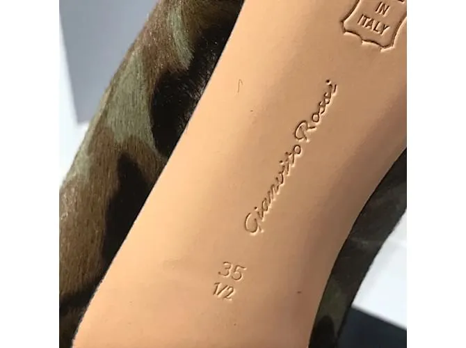 GIANVITO ROSSI Tacones T.UE 35.5 Piel de becerro estilo potro Caqui 