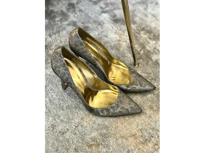 GIANVITO ROSSI Tacones T.UE 41 Resplandecer Dorado 