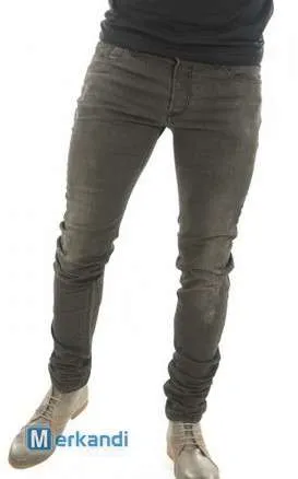 LIQUIDACIÓN STOCK JEANS DIESEL 35 € !! + 20 REFERENCIAS