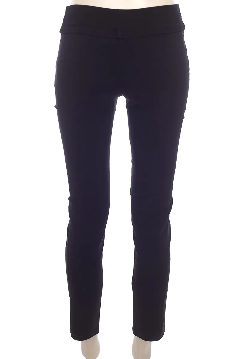 Pantalón color Negro - Hot Product