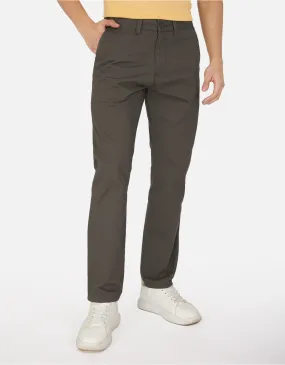 Pantalón regular fit verde