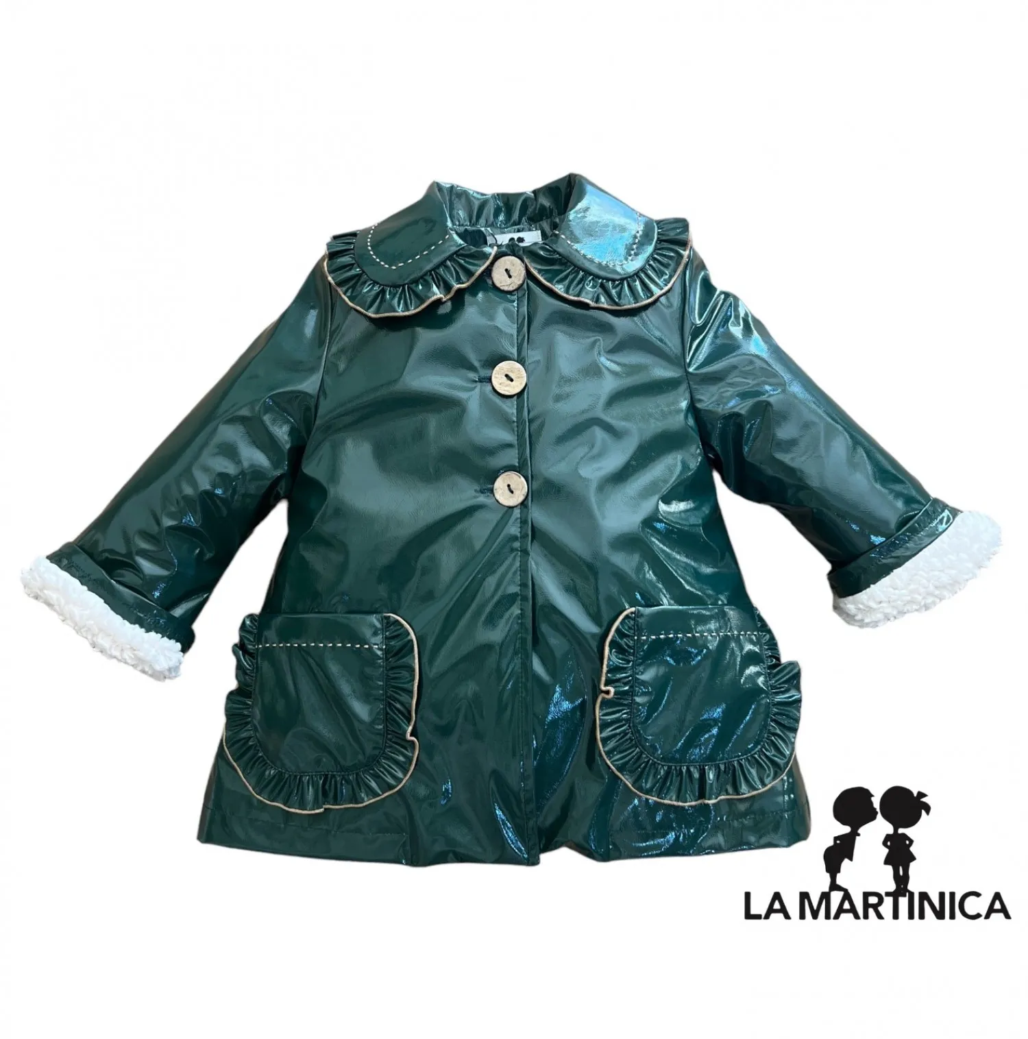 Patent leather Evasé coat in two colors from La Martinique