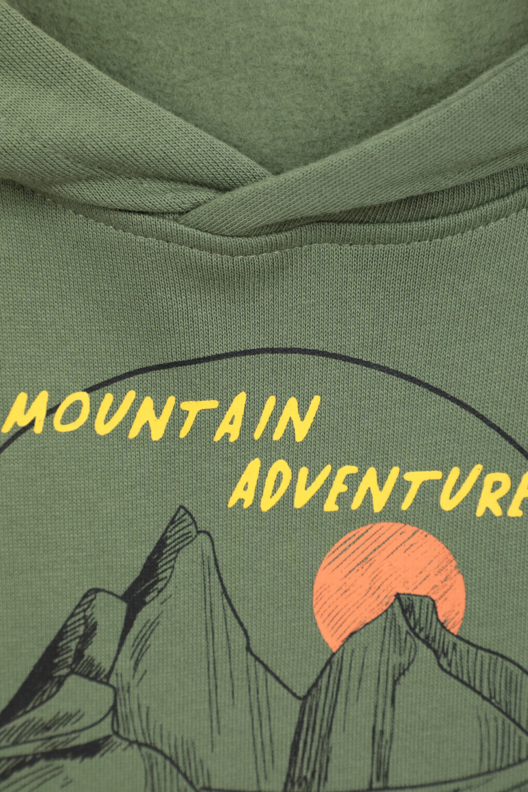 Sudadera orgánica con capucha y estampado gráfico infantil Mountain Adventures